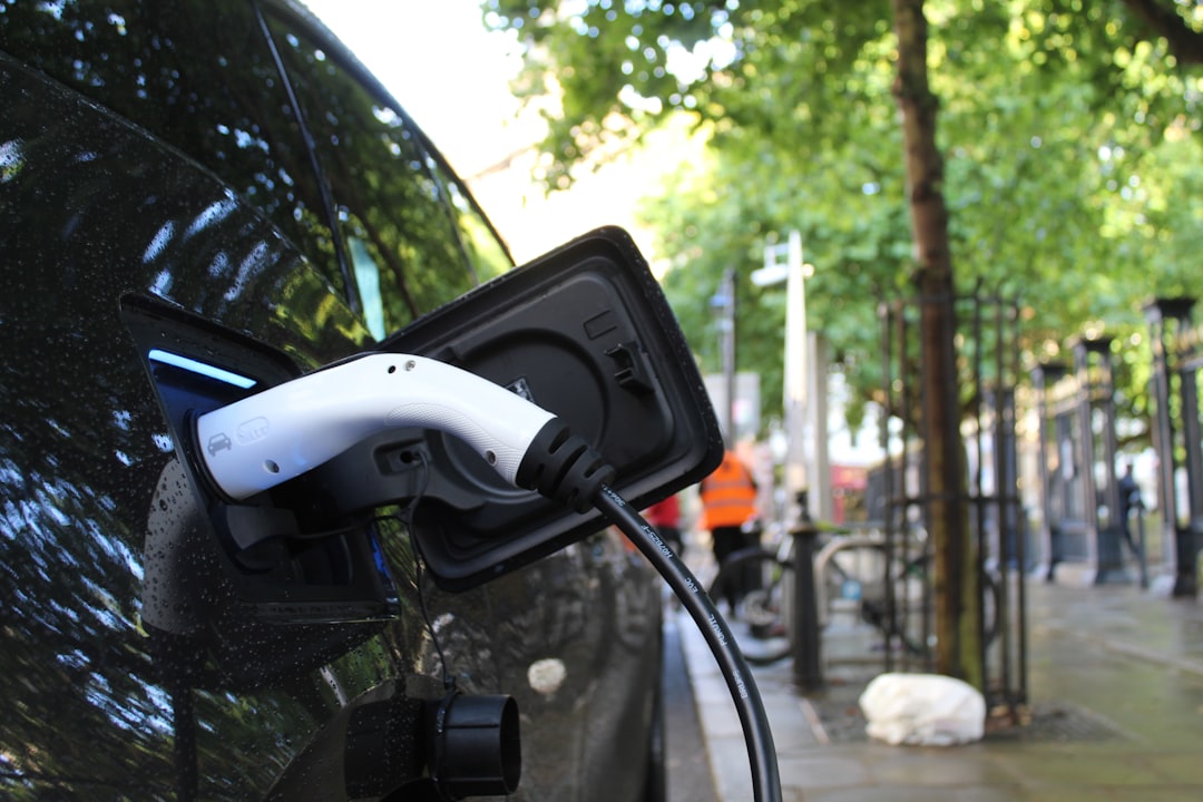 Şehir merkezinde elektrikli araç şarjı